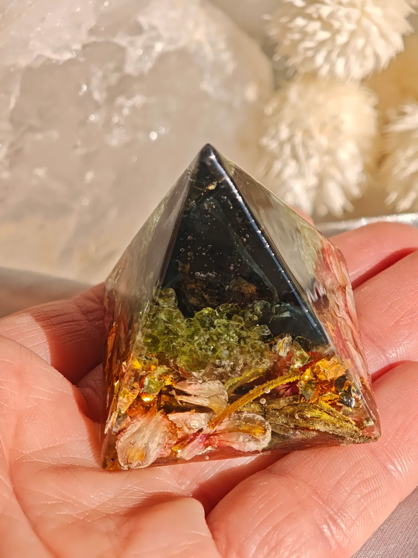 Pyramida kolekce Moon (4cm)